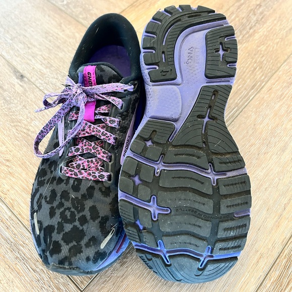 Brooks Ghost 14 - Picture 2 of 5